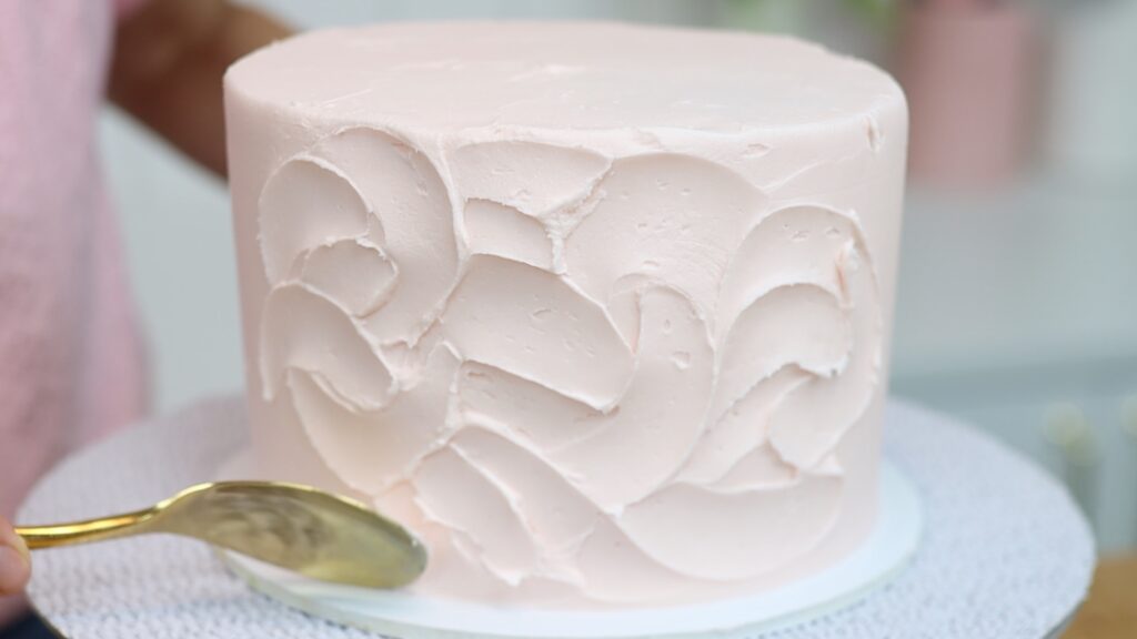 avoid smooth frosting with textured cake decorations